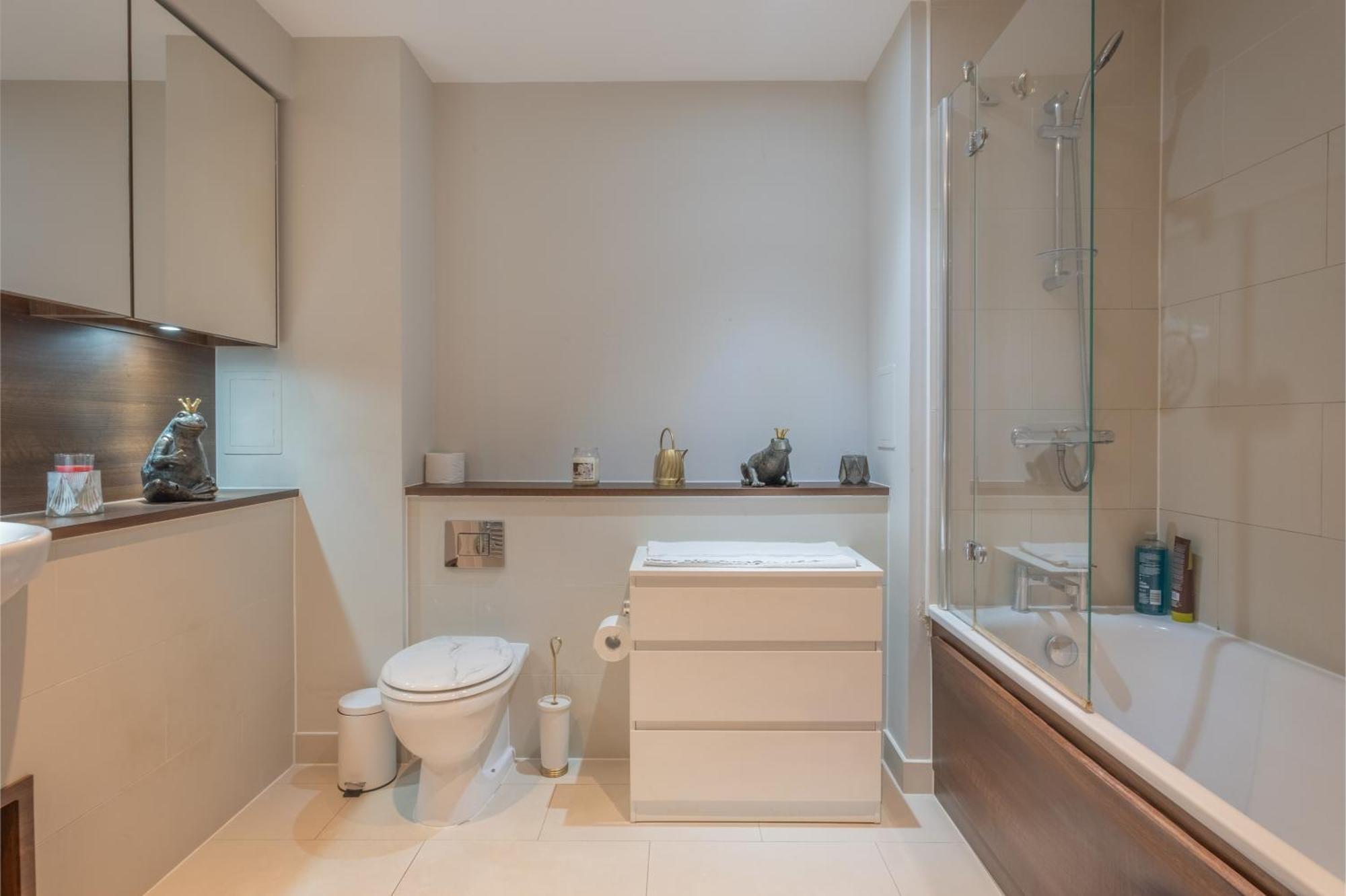 Appartement Brand New London Flat With Car Park Extérieur photo